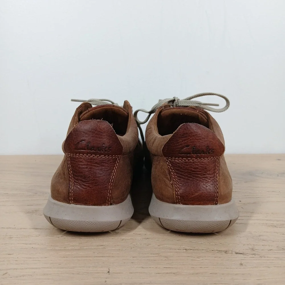 Clarks Bradley Free Loafers Men's 10.5 Brown Leather Lace Up Comfort